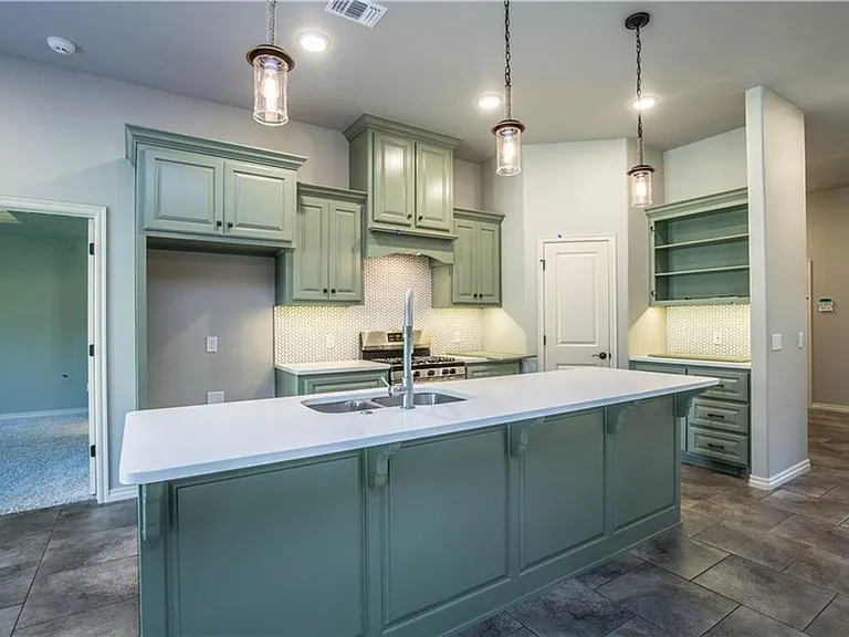 2801 Cypress Springs Blvd — Photo 7