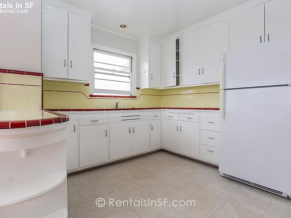 3rd image of 147 Terra Vista Ave