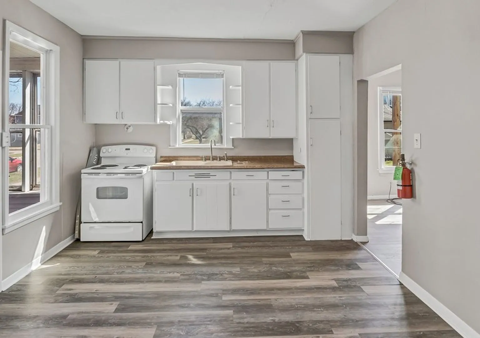 1315 State St Unit A - Cedar Falls — Photo 3