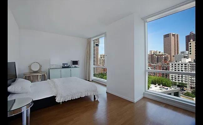 Rented by Douglas Elliman | media 26