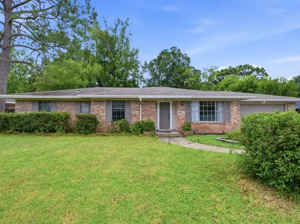 8 Poplar Ave, Shalimar, FL 32579