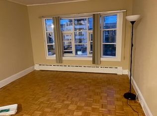23-12 Ditmars Blvd #2, Astoria, NY 11105