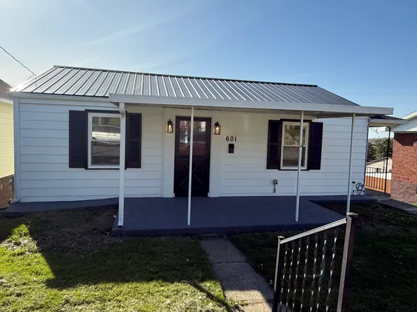 601 Washington Ave, Jeannette, PA 15644