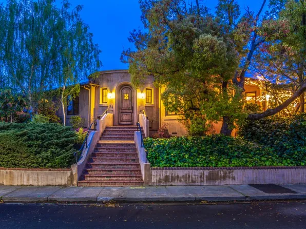 35 Hilltop Dr, San Carlos, CA 94070
