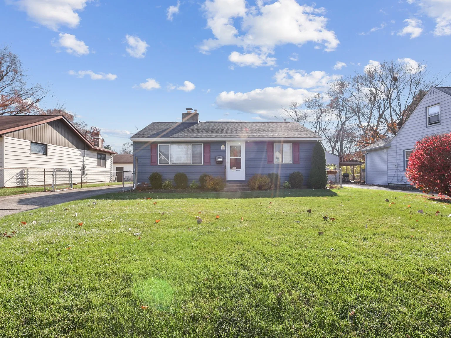 2 bed, 884 sqft, $1,600 — Photo 3