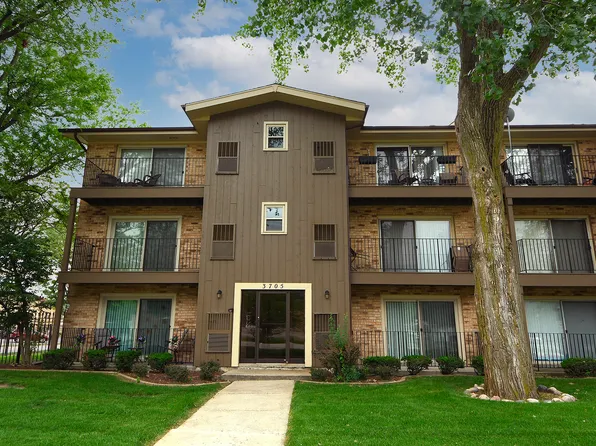 3705 W 119th St APT 102, Alsip, IL 60803