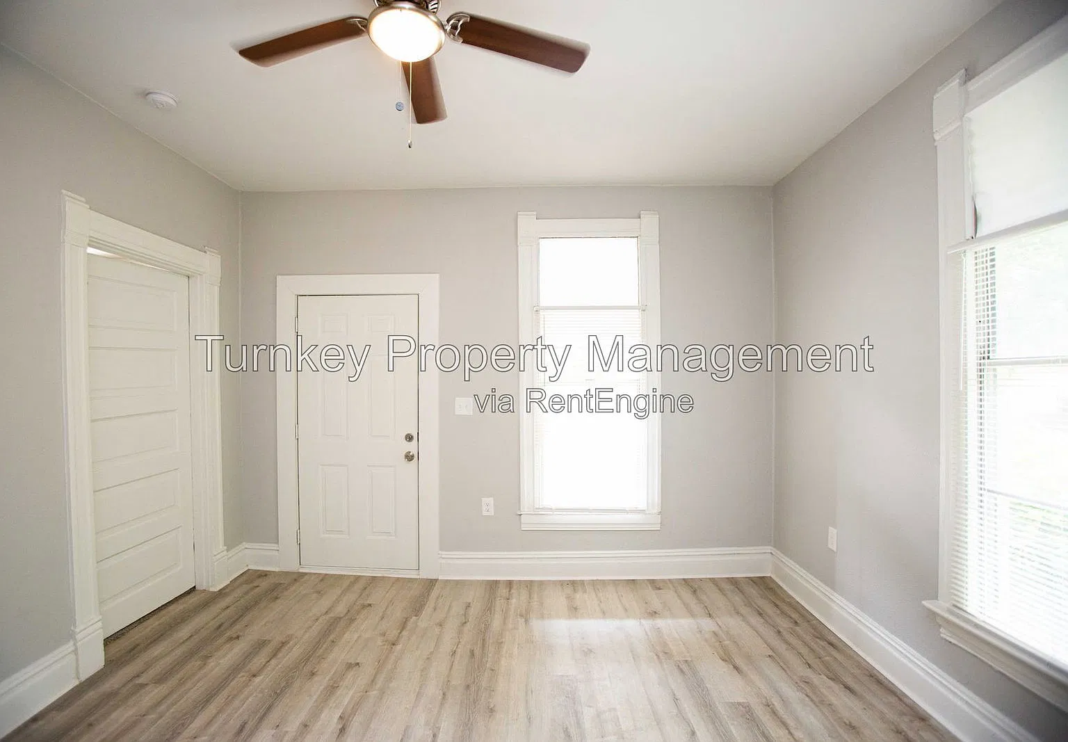 3 bed, 1.0 bath, 1372 sqft, $1,075 — Photo 4