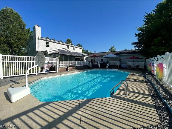 4th image of 6873 Luteran Ln