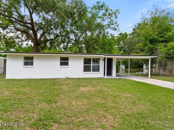 4318 BESSIE Circle W, Jacksonville, FL 32209