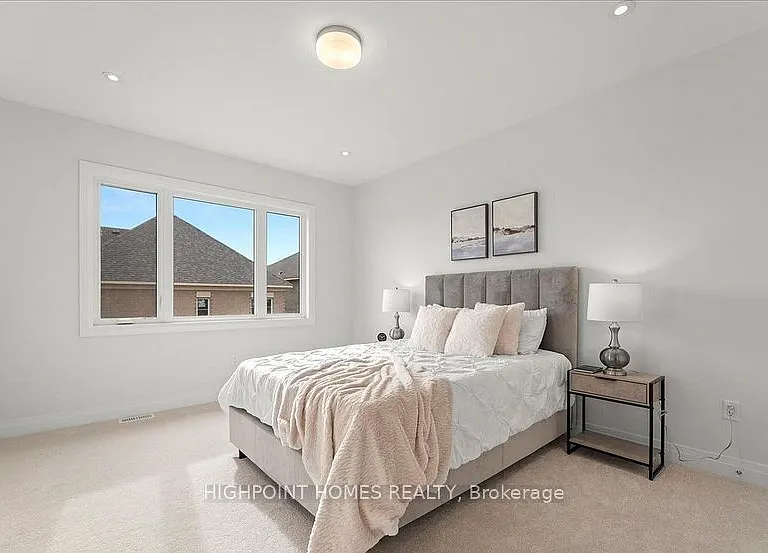 77 Schmeltzer Cres — Photo 25