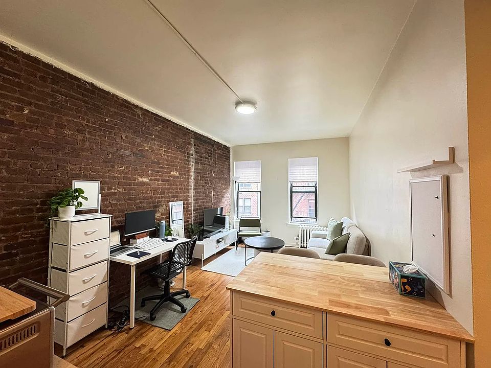 1st image of 226 E 29th St APT 4f