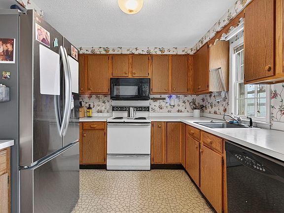 5th image of 67 Starboard Drive #67