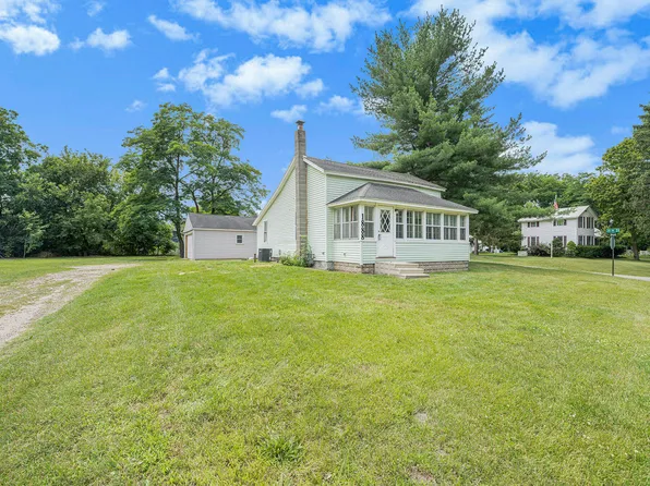 1888 Jefferson Rd, Otsego, MI 49078