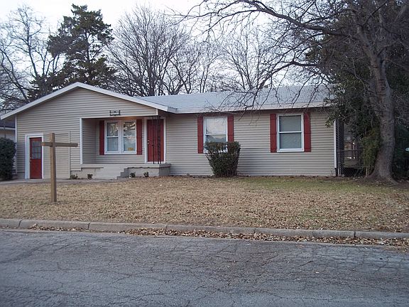 3rd image of 5029 Nadine Dr
