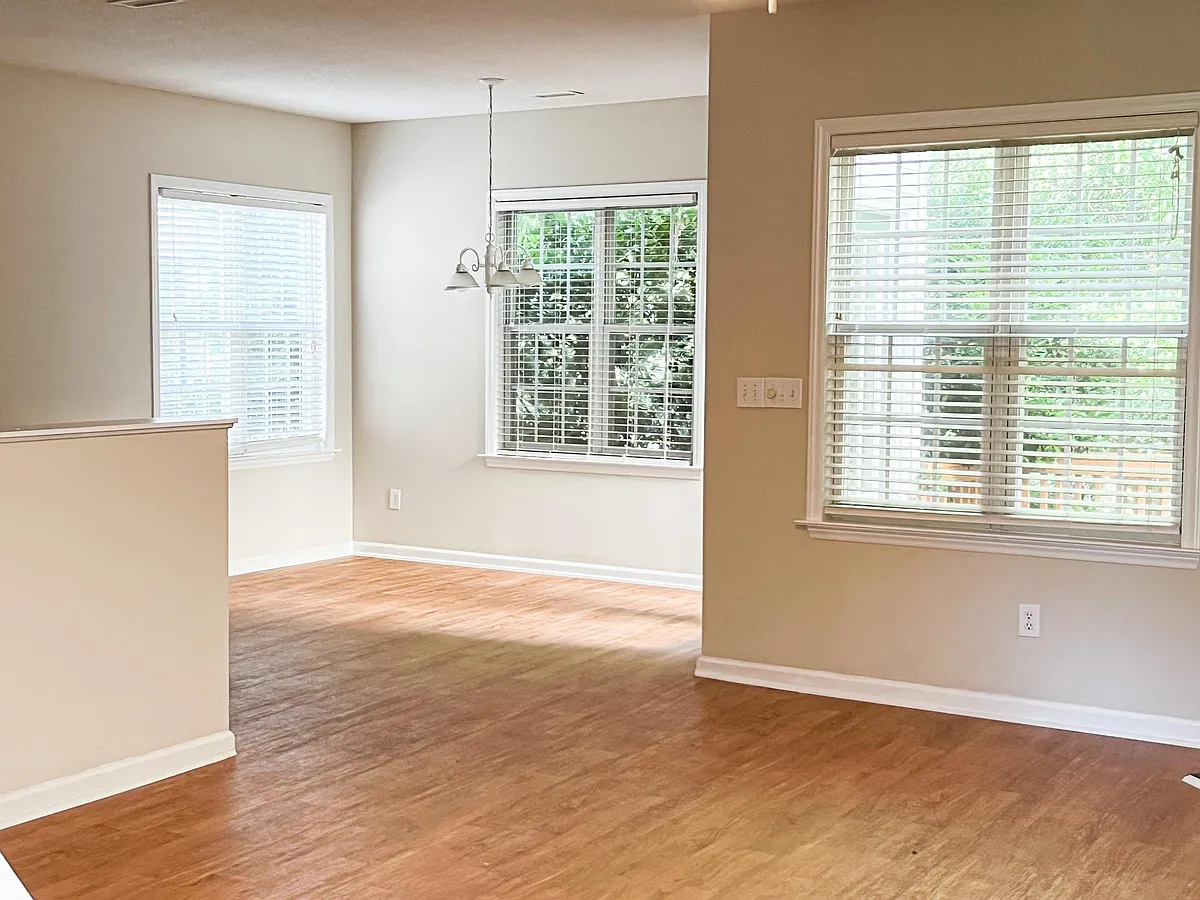 Building Photo - 5416 Grand Traverse Dr