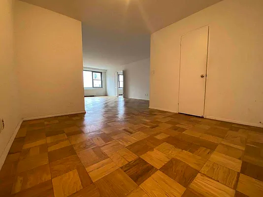 Rented by Bond New York | media 2