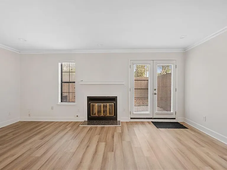 1771 Defoor Ave NW #D — Photo 4