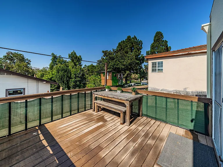 2576 Violet St — Photo 21