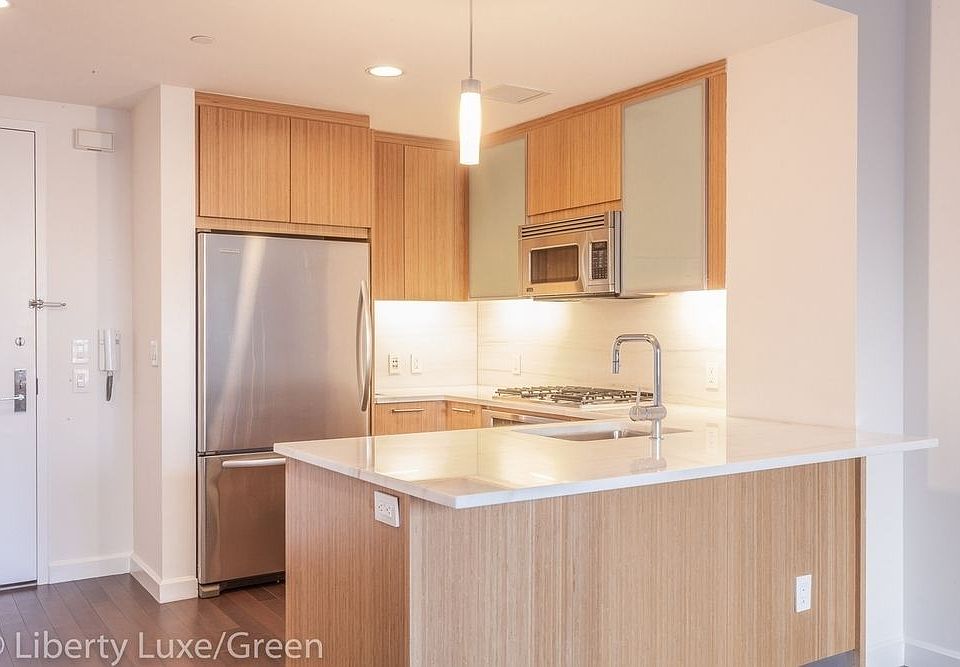 1st image of 200 N End Ave APT 8K