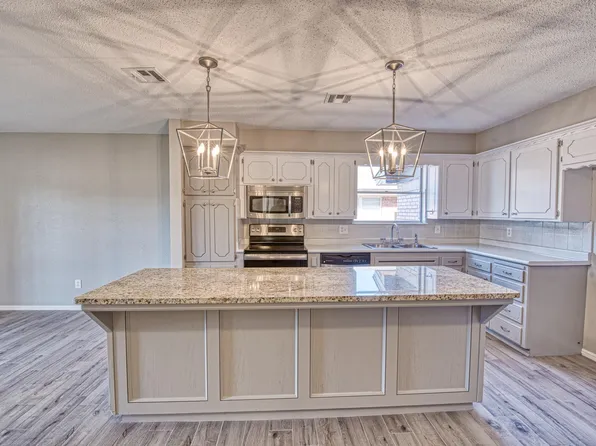 306 Ellison St, Yukon, OK 73099