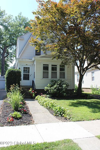 2nd image of 71 Academy Road