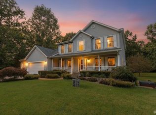 29553 Lakefield Ct, Elkhart, IN 46514