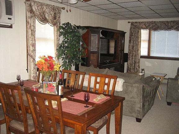 Dining/Living area 2nd floor