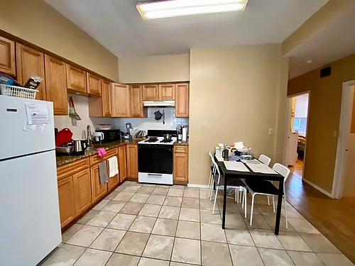 9 Shepherd Ave #2 Photo 1