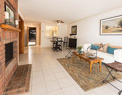 4th image of 8870 Villa La Jolla Dr Unit 108