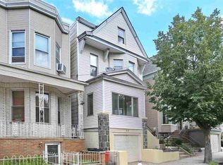 52 Fulton St, Weehawken, NJ 07086