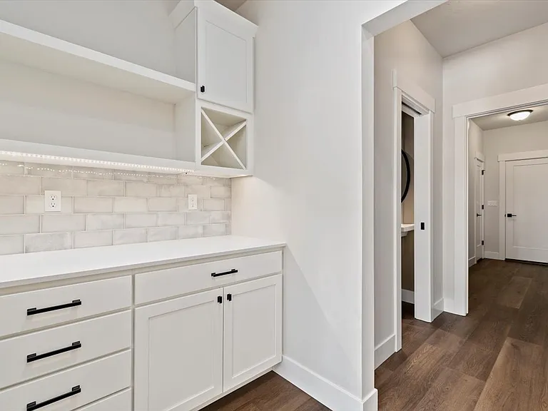 1688 E Cutgrass Ln — Photo 19