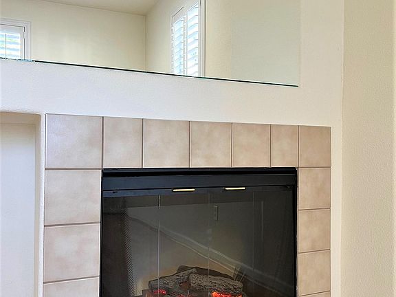 4th image of 4178 Glenwood Ter Unit 4