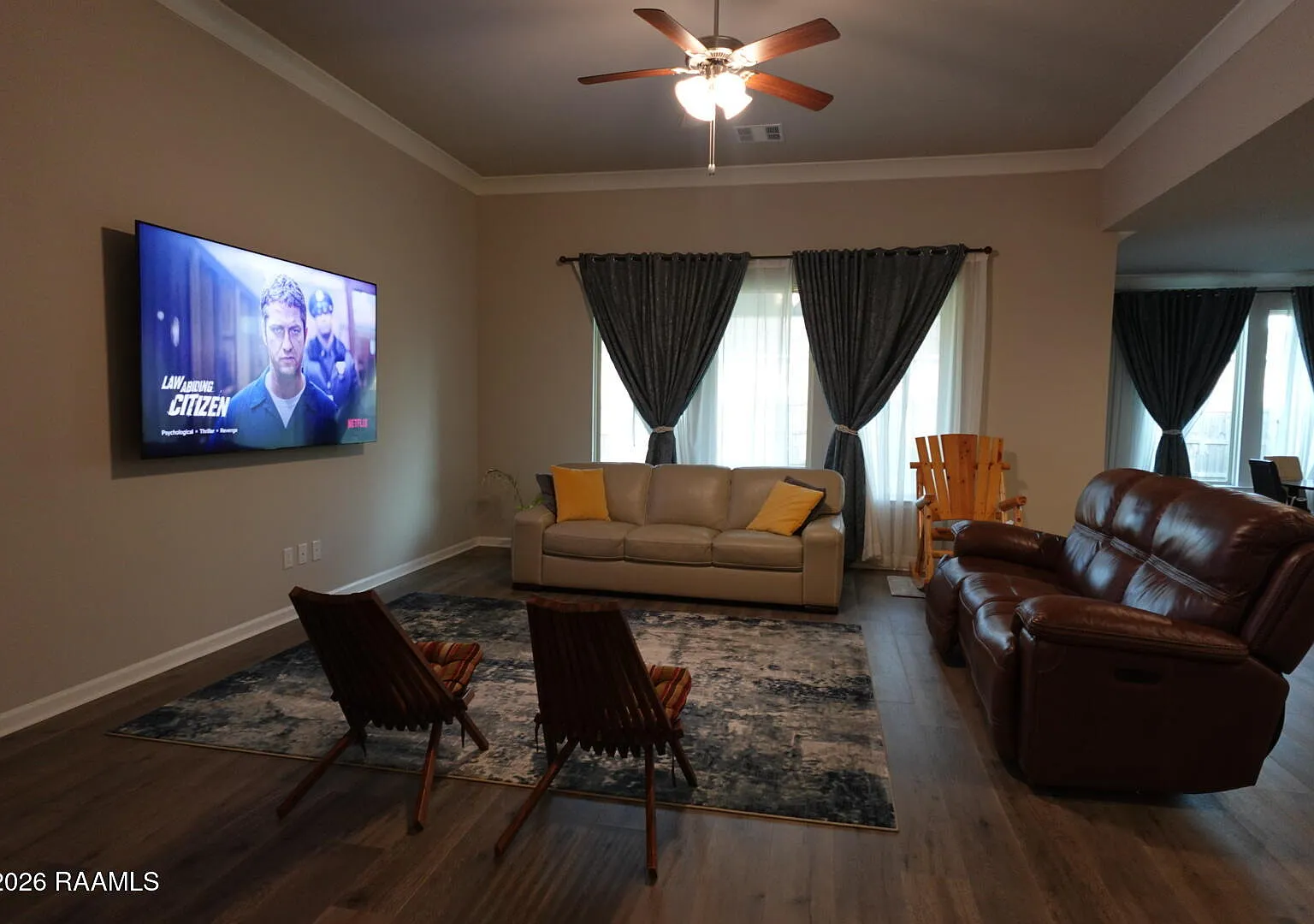 4 bed, 2473 sqft, $2,800 — Photo 3