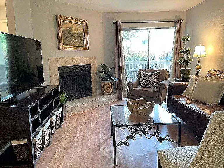 1481 Center Street Ext #1401 — Photo 4
