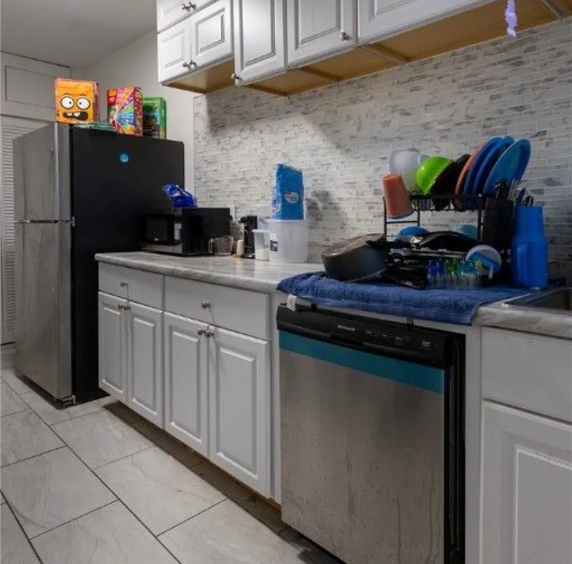 4 bed, 1242 sqft, $600 — Photo 3