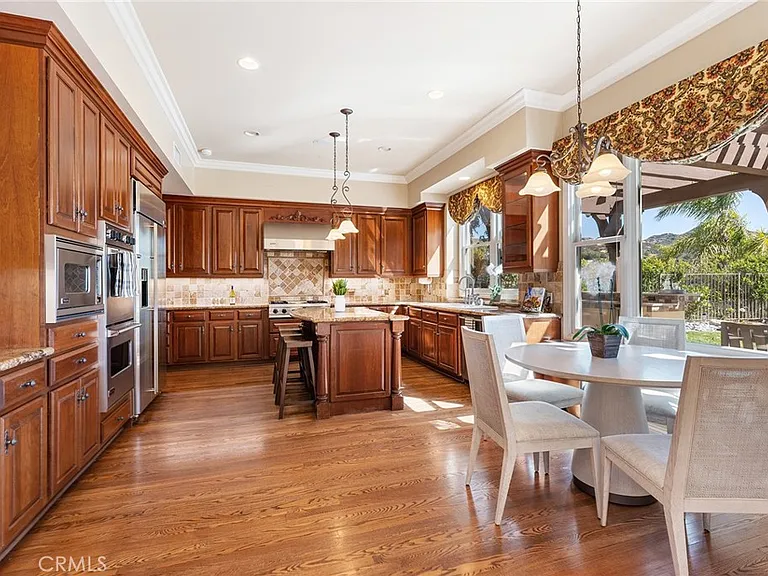 24920 Paseo Del Rancho — Photo 21