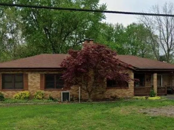 4011 Geraldine Ave, Saint Ann, MO 63074