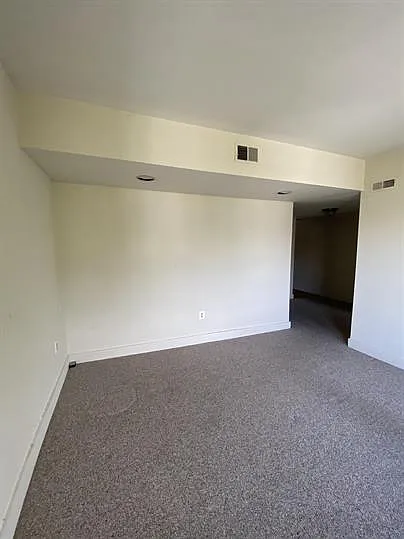 1842 California St NW #10B — Photo 8