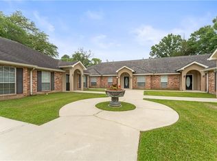 1300 S Range Rd, Hammond, LA 70403
