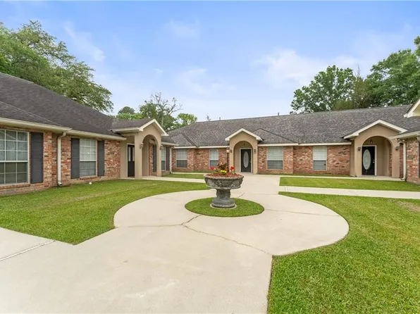 1300 S Range Rd, Hammond, LA 70403