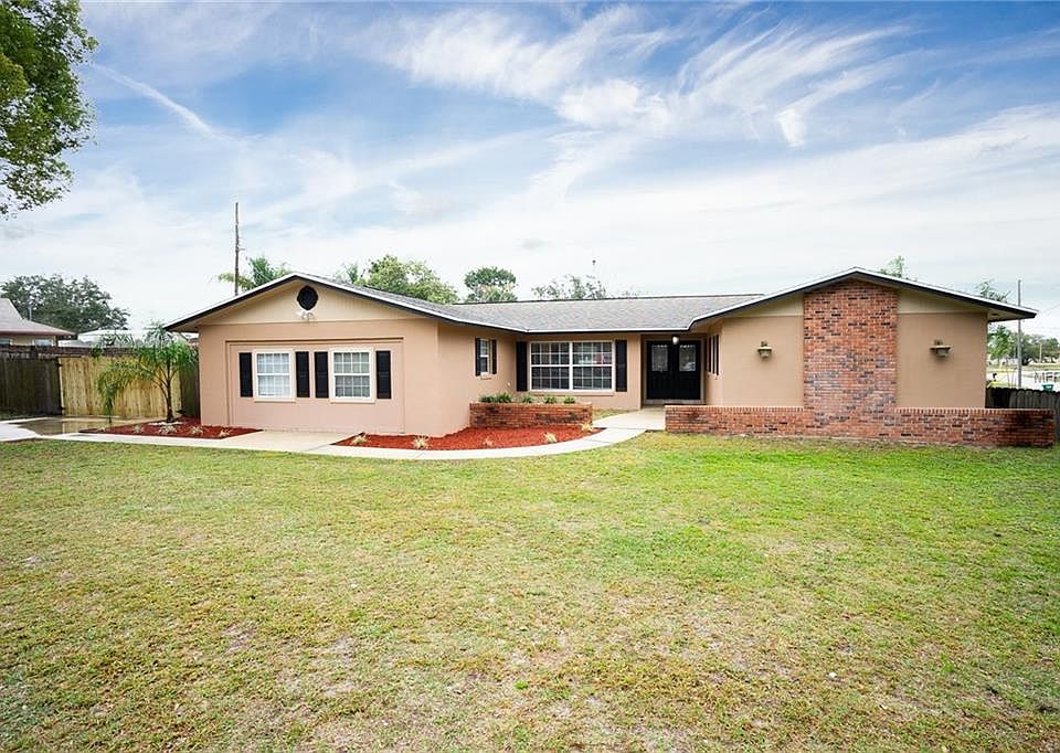 1st image of 2052 W Barlington Dr