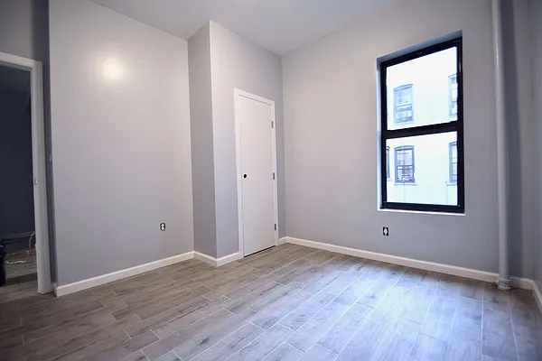 Rented by Compass | media 19