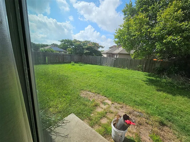 1120 Apollo Cir — Photo 9