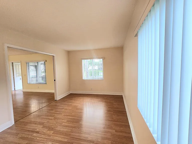 133 Lake Pine Cir — Photo 6