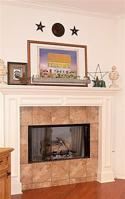 3rd image of 308 E Donna St