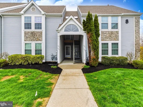 221 Loring Ct, Sewell, NJ 08080