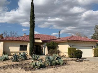 19500 Oshkosh Rd, Apple Valley, CA 92307