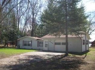 1906 Pratt Lake Rd, Gladwin, MI 48624