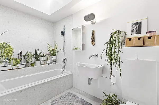 Sold by Corcoran | media 6