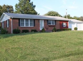 4662 E County Farm Rd, Springfield, TN 37172